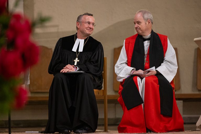 Episcopal and Bavarian Lutheran churches sign full-communion agreement (Episcopal News Service, 2025) 